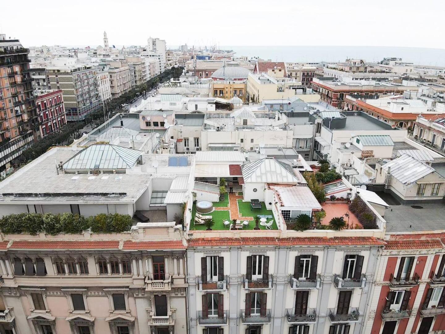 150Mq Rooftop Paradise - Spacious Private Terrace Bari Exterior foto