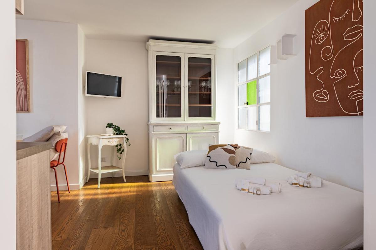 150Mq Rooftop Paradise - Spacious Private Terrace Bari Exterior foto
